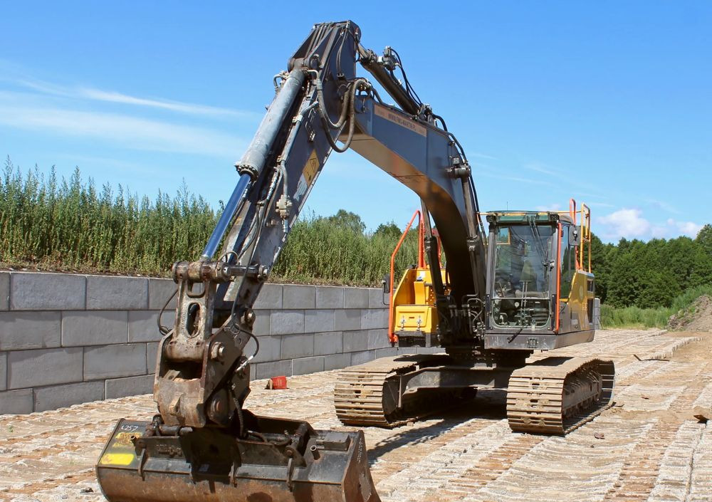 Locação financeira de Volvo EC220EL Volvo EC220EL: foto 9
