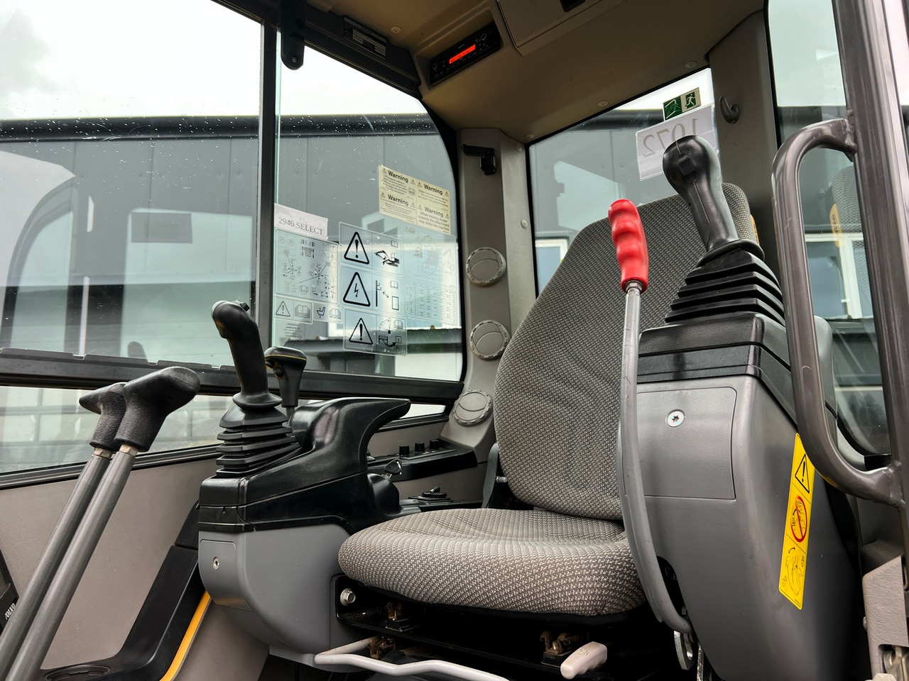 Locação financeira de Volvo ECR88D Volvo ECR88D: foto 19