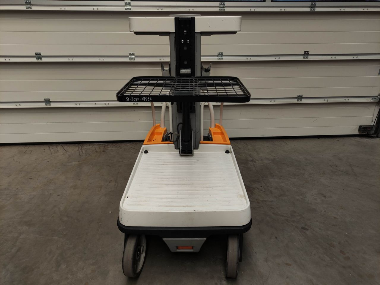 Crown WAV50-118 - Order-picker: foto 3 Crown WAV50-118 - Order-picker: foto 3