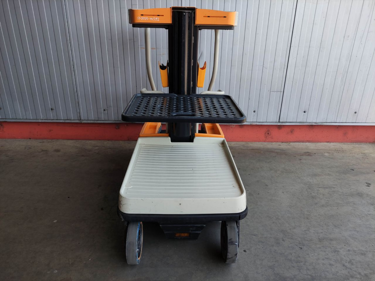 Crown WAV60-118 - Order-picker: foto 3 Crown WAV60-118 - Order-picker: foto 3