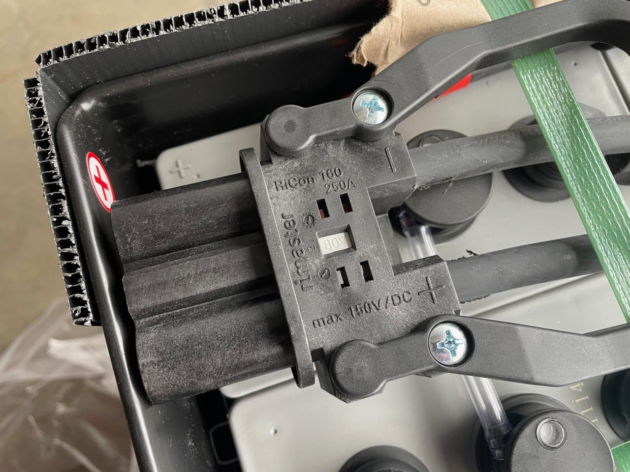 Eternity 80V 5 EPzS 625 - Bateria automotiva para Equipamento de movimentação: foto 3 Eternity 80V 5 EPzS 625 - Bateria automotiva para Equipamento de movimentação: foto 3