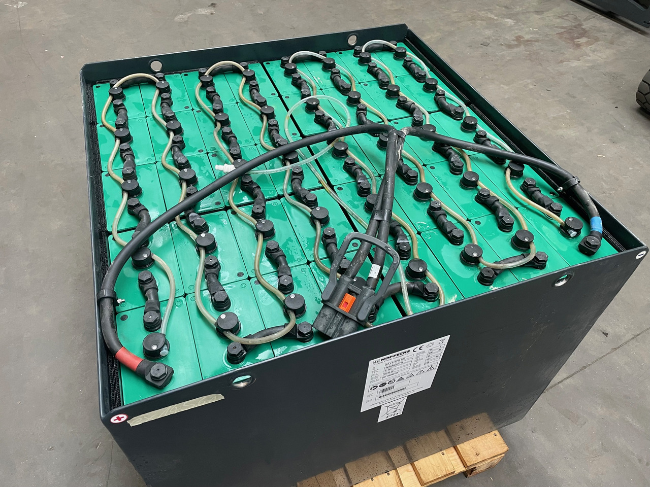 Hoppecke 80V 6 HPZS 930 - Bateria automotiva para Equipamento de movimentação: foto 1 Hoppecke 80V 6 HPZS 930 - Bateria automotiva para Equipamento de movimentação: foto 1