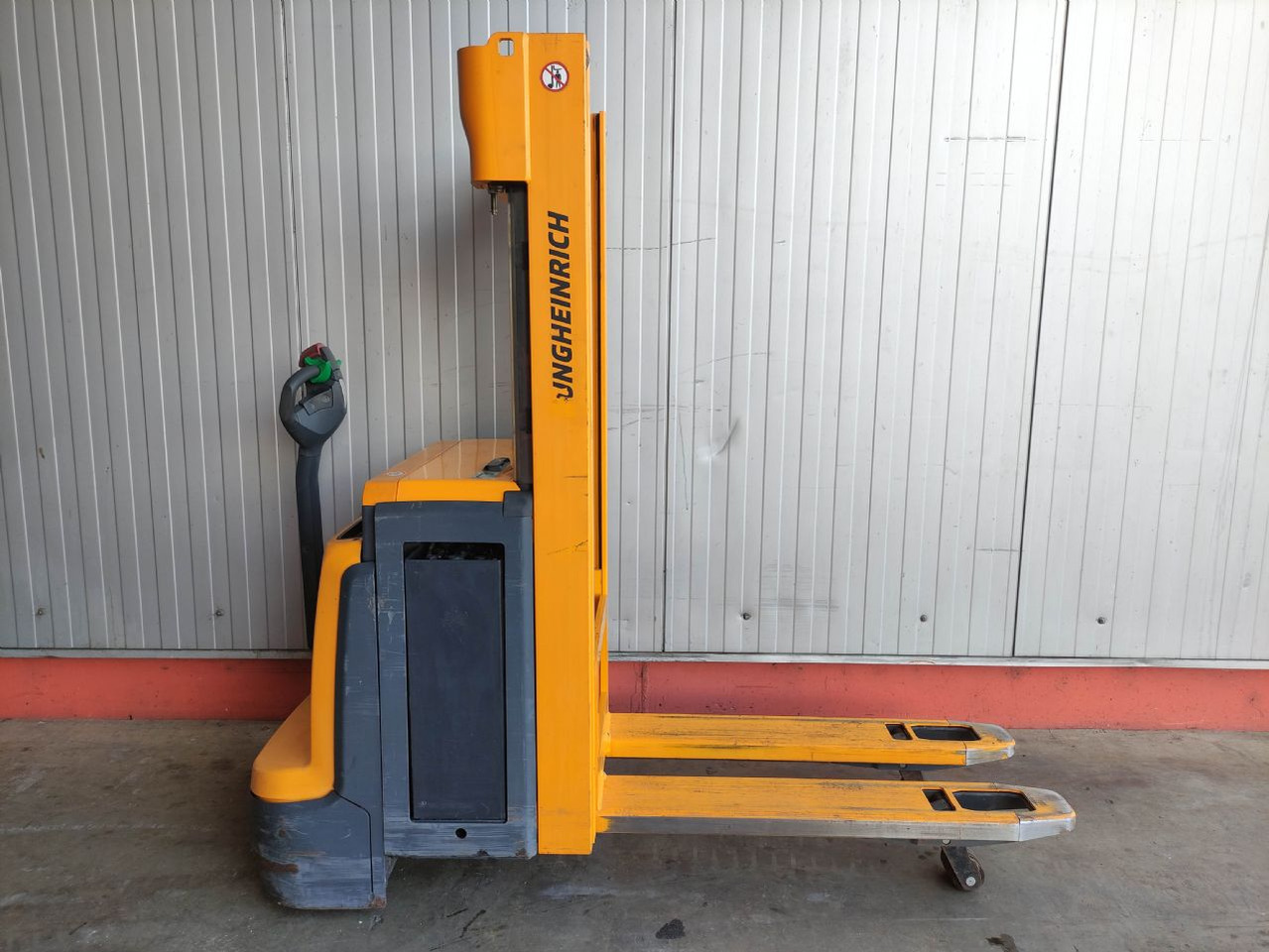 Jungheinrich EJC 216Z - Stacker: foto 2 Jungheinrich EJC 216Z - Stacker: foto 2