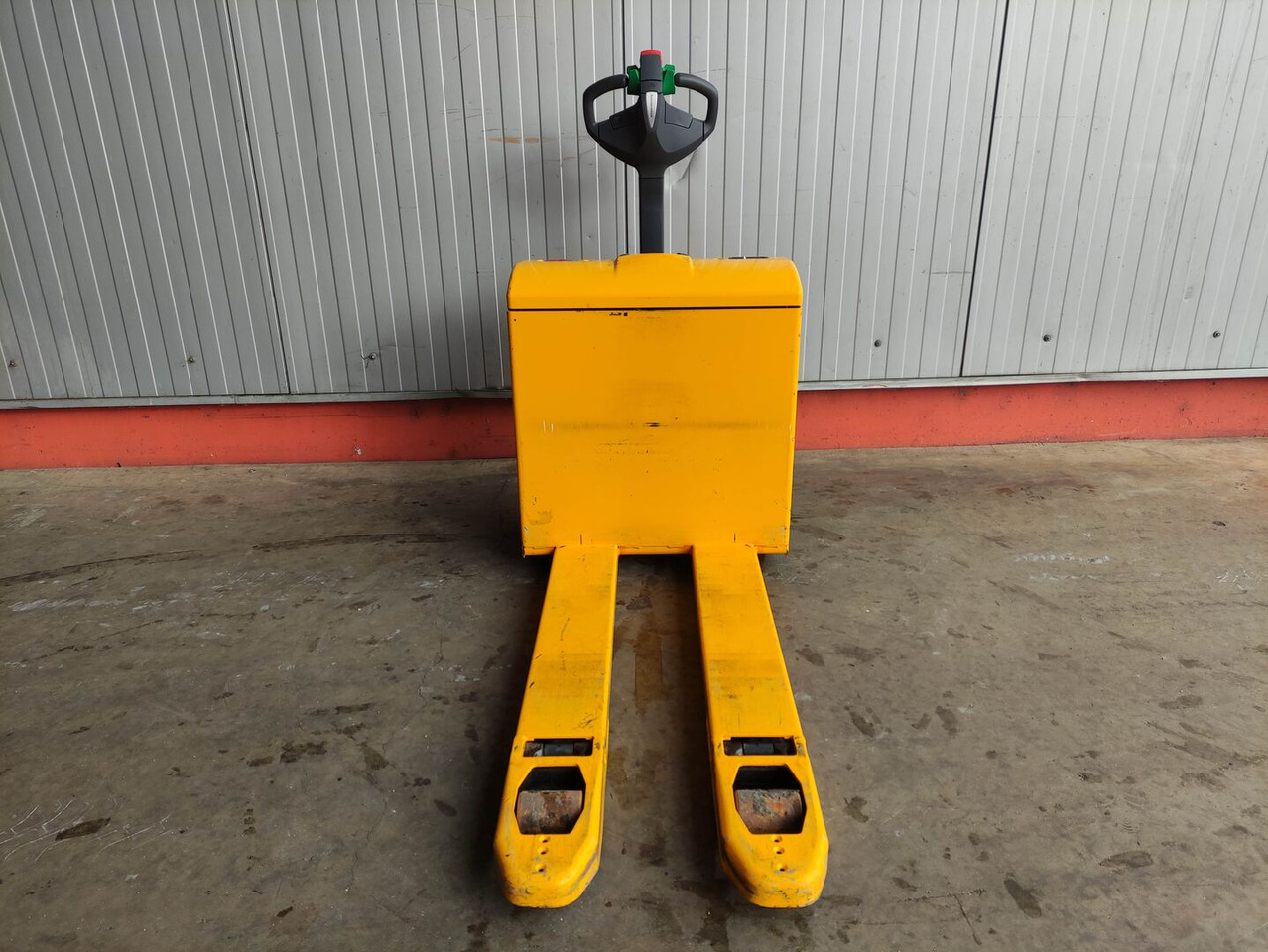 Jungheinrich EJE 116 - Porta-palete: foto 3 Jungheinrich EJE 116 - Porta-palete: foto 3