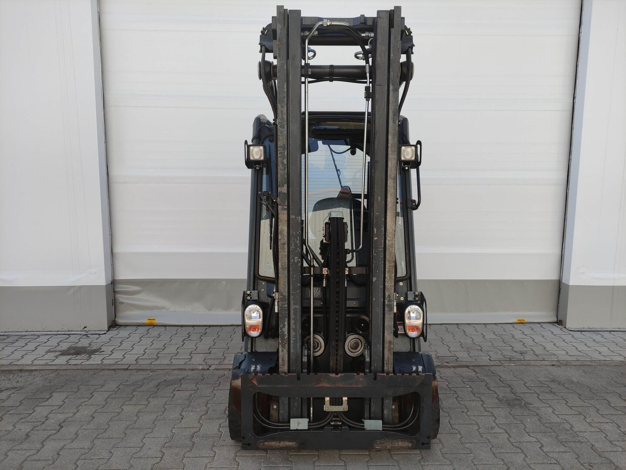Linde E18L-02-386 - Empilhador elétrico: foto 3 Linde E18L-02-386 - Empilhador elétrico: foto 3