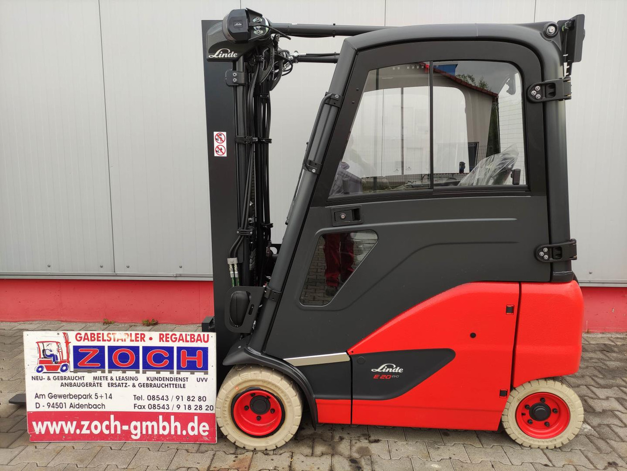 Linde E20PH-02-386-EVO *Batterie NEU* - Empilhador elétrico: foto 1 Linde E20PH-02-386-EVO *Batterie NEU* - Empilhador elétrico: foto 1