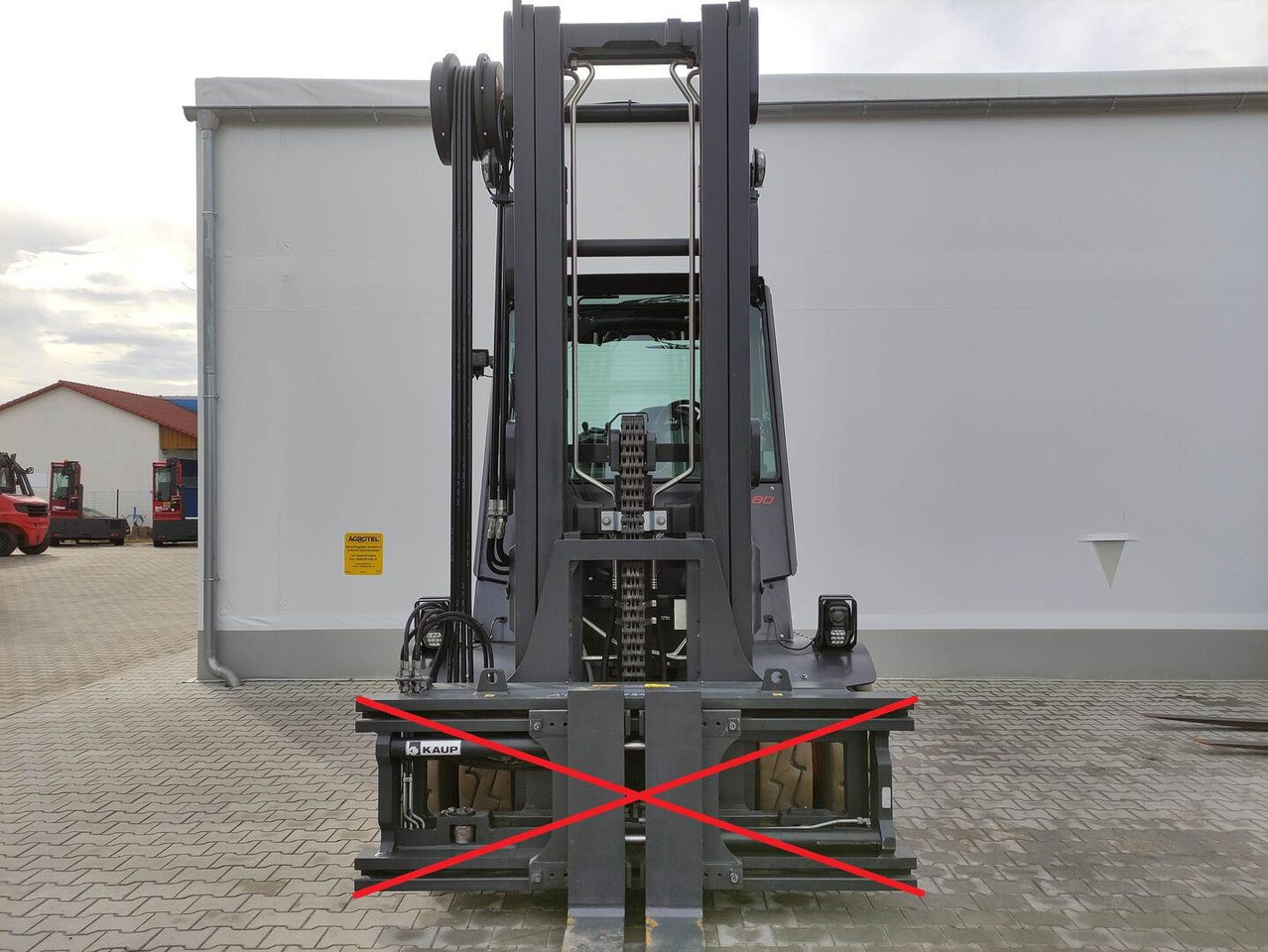 Linde E80-01/900 - Empilhador elétrico: foto 3 Linde E80-01/900 - Empilhador elétrico: foto 3