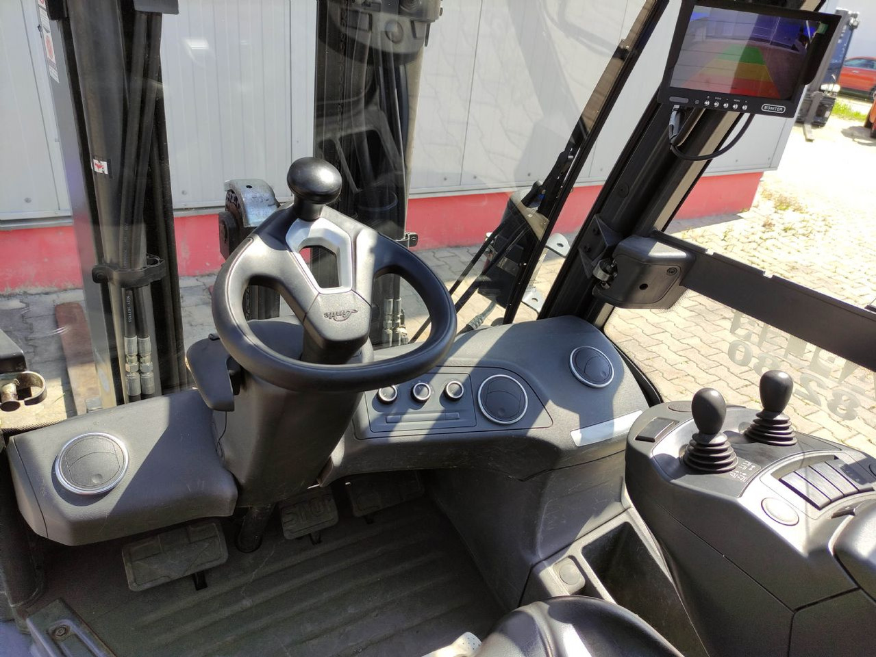 Linde H35D-01-1202 - Empilhador a diesel: foto 5 Linde H35D-01-1202 - Empilhador a diesel: foto 5