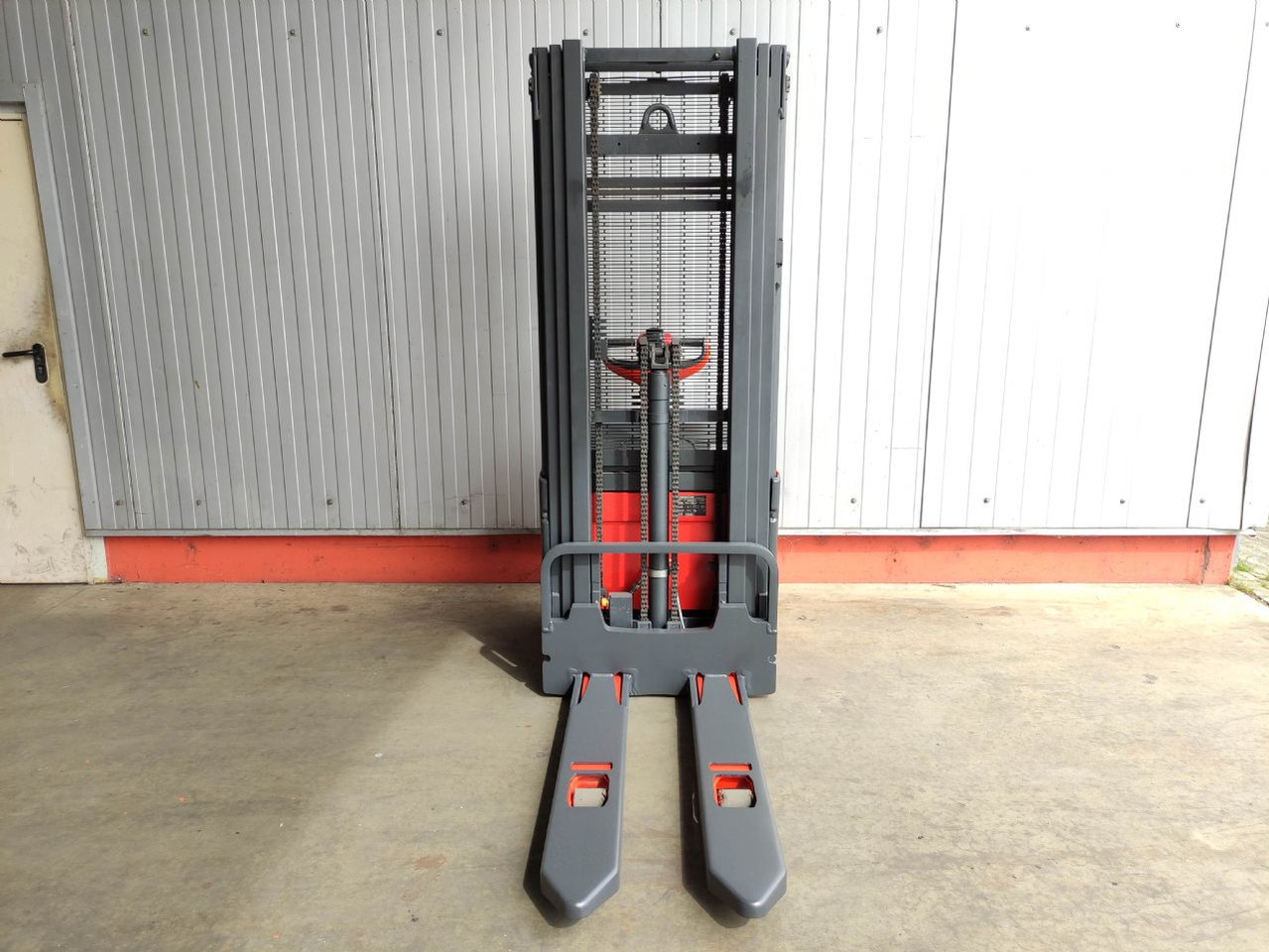 Linde L16-372 (LACK NEU) - Stacker: foto 3 Linde L16-372 (LACK NEU) - Stacker: foto 3