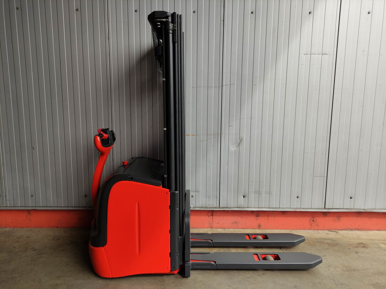 Linde L16-372 (LACK NEU) - Stacker: foto 2 Linde L16-372 (LACK NEU) - Stacker: foto 2