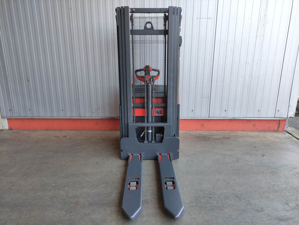 Linde L16i-1173 - Stacker: foto 3 Linde L16i-1173 - Stacker: foto 3