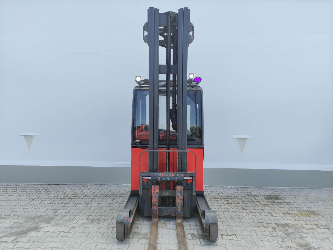 Linde R25-01-112 - Empilhador retráctil: foto 3 Linde R25-01-112 - Empilhador retráctil: foto 3