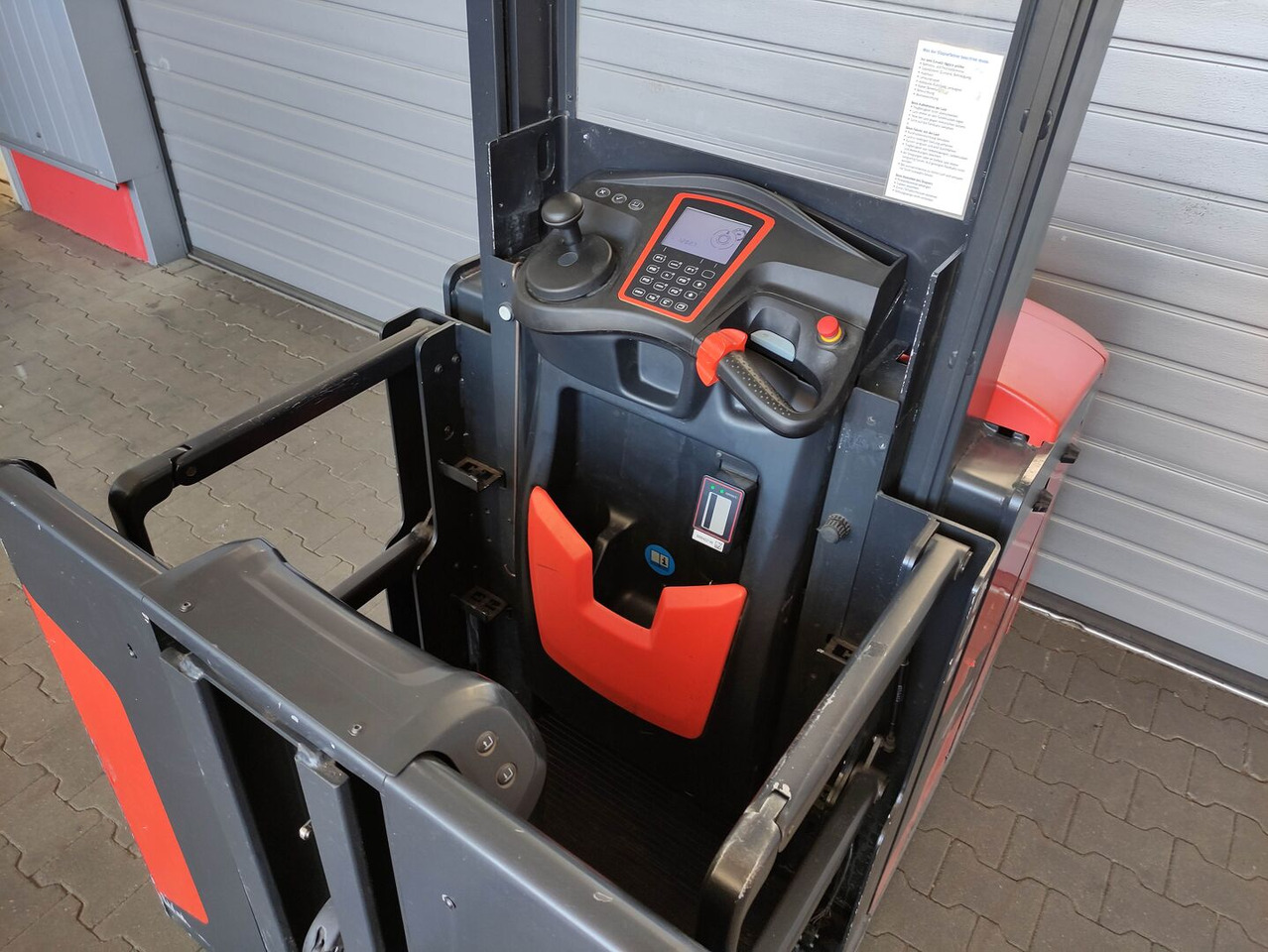 Linde V10-02 - Order-picker: foto 5 Linde V10-02 - Order-picker: foto 5