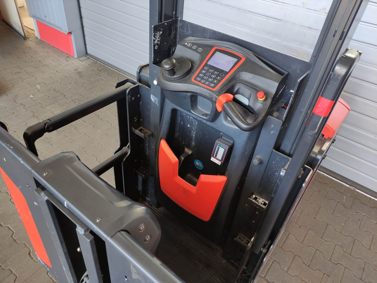 Linde V10-02 - Order-picker: foto 5 Linde V10-02 - Order-picker: foto 5