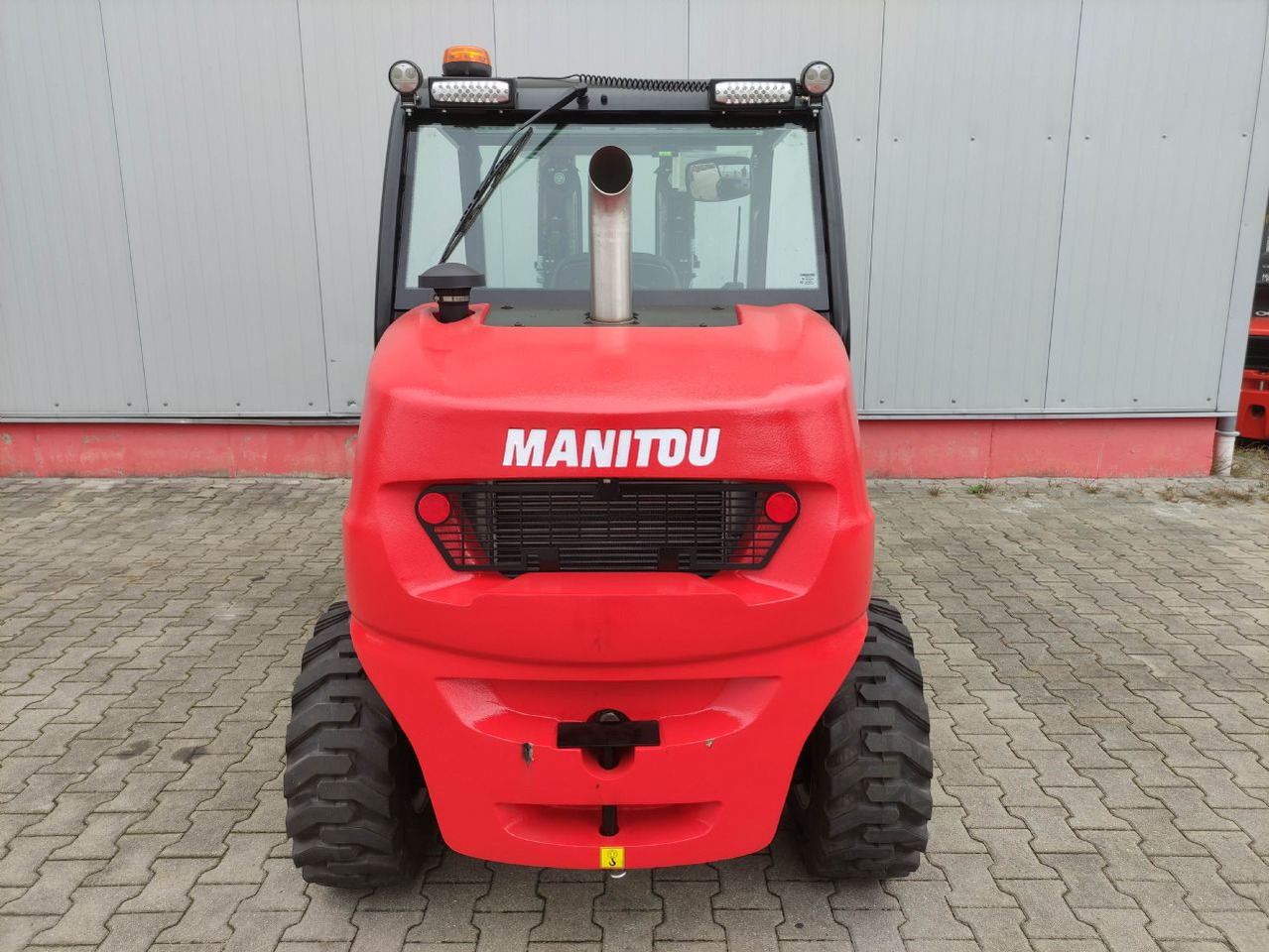 Manitou MC25-4 DK ST5 S1 (NEU) - Empilhador todo-o-terreno: foto 4 Manitou MC25-4 DK ST5 S1 (NEU) - Empilhador todo-o-terreno: foto 4
