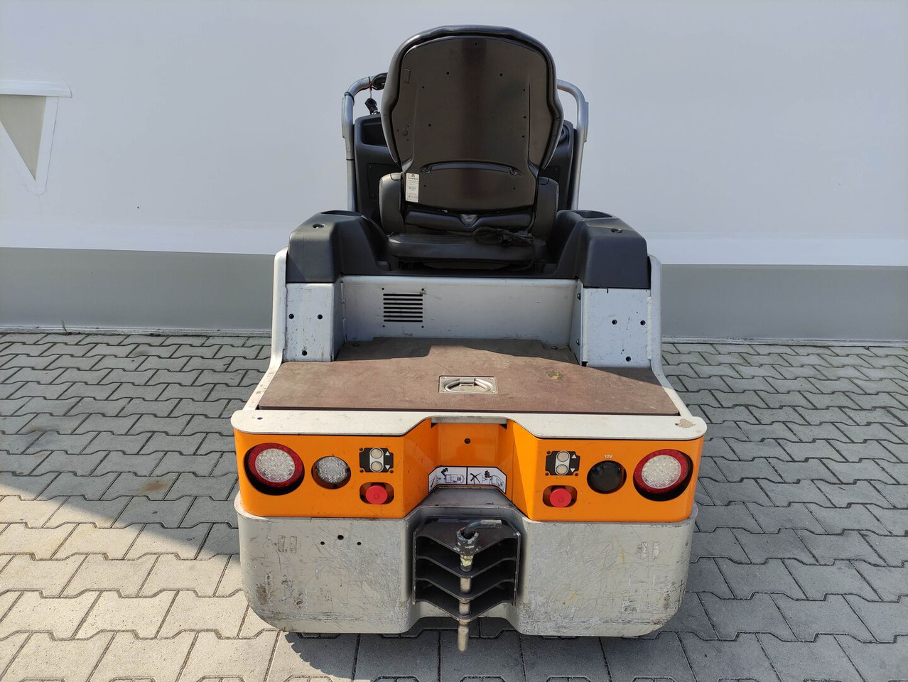 Still LTX-70 - Trator elétrics: foto 4 Still LTX-70 - Trator elétrics: foto 4