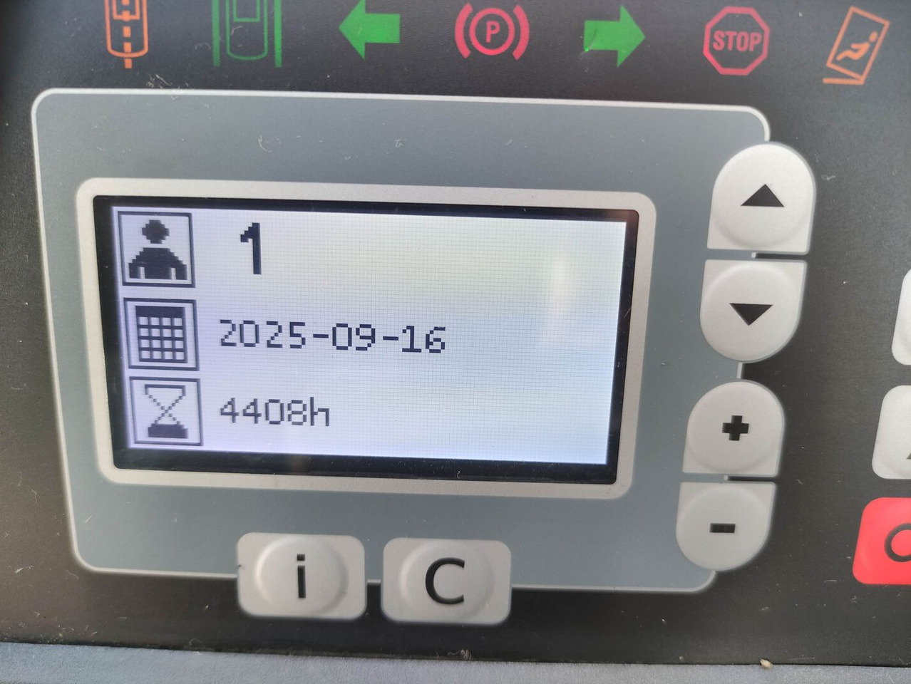 Empilhador retráctil Toyota RRE160HH: foto 7