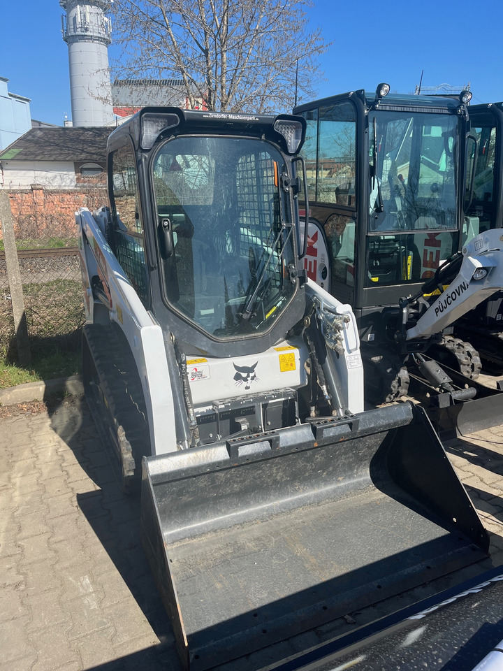 BOBCAT T450 - Mini pá carregadora: foto 3 BOBCAT T450 - Mini pá carregadora: foto 3