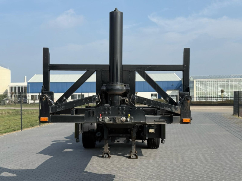 D-Tec CTD-41-03D TIPPER, CONTAINER, STEERING, LIFT AXLE. - Semi-reboque transportador de contêineres/ Caixa móvel: foto 4 D-Tec CTD-41-03D TIPPER, CONTAINER, STEERING, LIFT AXLE. - Semi-reboque transportador de contêineres/ Caixa móvel: foto 4