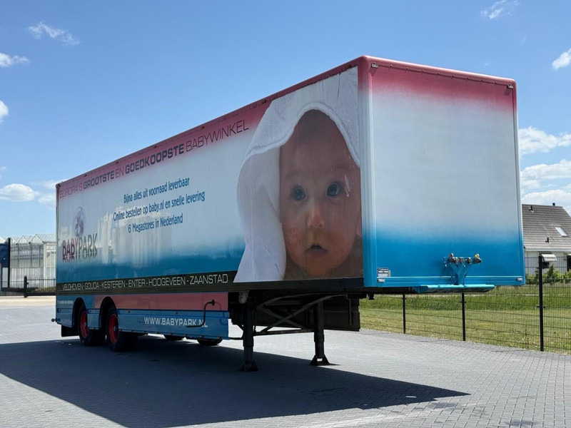 Floor FLO 12 202A Stuuras - Semi-reboque furgão: foto 1 Floor FLO 12 202A Stuuras - Semi-reboque furgão: foto 1