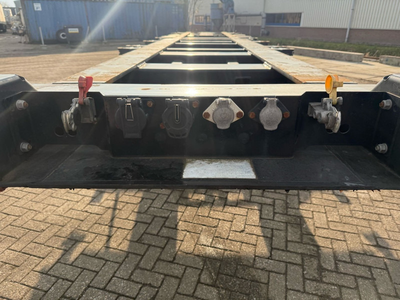 Kögel PORT 40 SIMPLEX 20 CONTAINER CHASSIS, NL TRAILER, 2020 - Semi-reboque transportador de contêineres/ Caixa móvel: foto 4 Kögel PORT 40 SIMPLEX 20 CONTAINER CHASSIS, NL TRAILER, 2020 - Semi-reboque transportador de contêineres/ Caixa móvel: foto 4