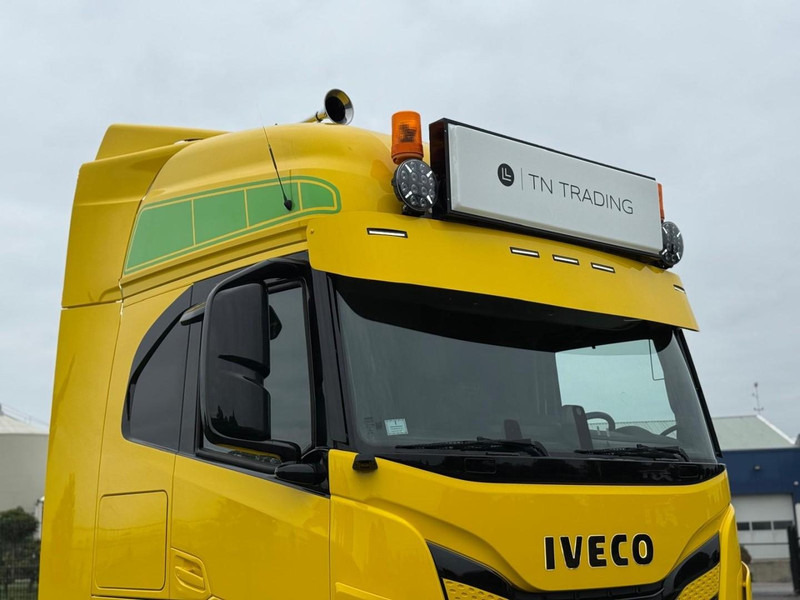 Iveco AS440STX/FP GESTUURDE VOORLOPER, ALCOA, LEATHER, SHOW, 480 PK. - Tractor: foto 4 Iveco AS440STX/FP GESTUURDE VOORLOPER, ALCOA, LEATHER, SHOW, 480 PK. - Tractor: foto 4