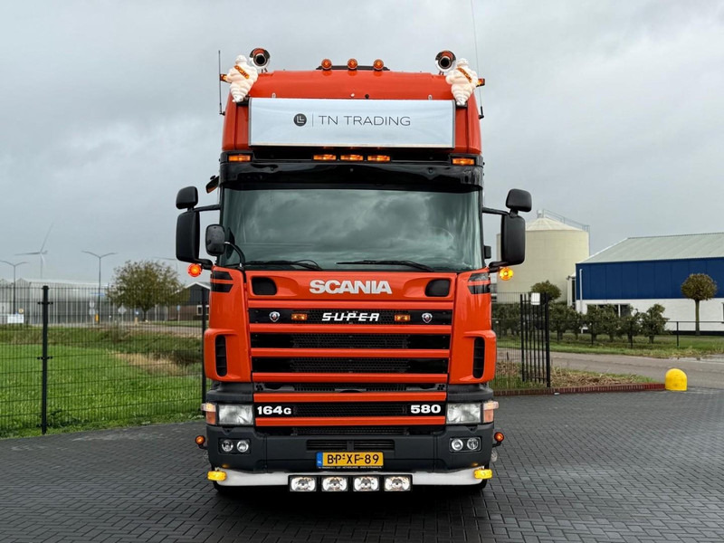 Scania R 164 GA 6X2/4 NA 580 SHOW TRUCK, GESTUURDE VOORLOPER, COMPLEET, TOP. - Tractor: foto 3 Scania R 164 GA 6X2/4 NA 580 SHOW TRUCK, GESTUURDE VOORLOPER, COMPLEET, TOP. - Tractor: foto 3