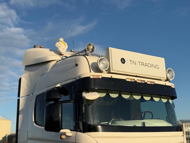 Scania R580 VOLLE SHOWTRUCK, VOLLUCHT, OPEN UITLAAT, INTERIEUR. - Tractor: foto 5 Scania R580 VOLLE SHOWTRUCK, VOLLUCHT, OPEN UITLAAT, INTERIEUR. - Tractor: foto 5