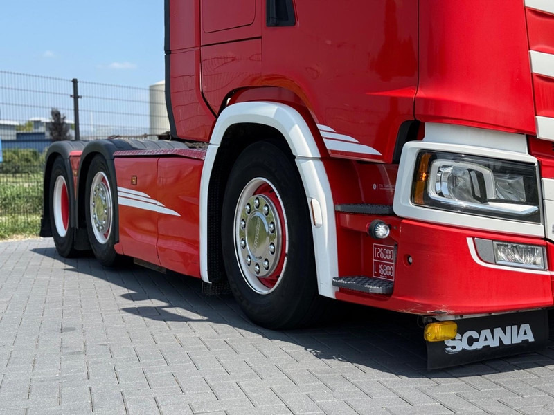 Scania S500 VOLLUCHT, GESTUURD, SHOWTRUCK, LEER. - Tractor: foto 2 Scania S500 VOLLUCHT, GESTUURD, SHOWTRUCK, LEER. - Tractor: foto 2