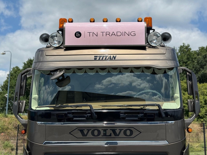 Volvo FH 13.500 SHOW TRUCK, FULL AIR, INTERIOR, TOP, HYDRAULIC. - Tractor: foto 4 Volvo FH 13.500 SHOW TRUCK, FULL AIR, INTERIOR, TOP, HYDRAULIC. - Tractor: foto 4