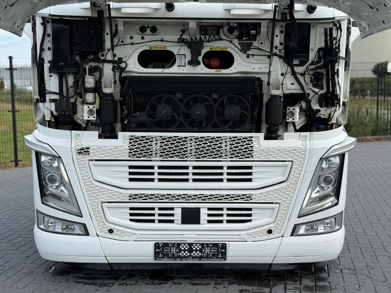 Volvo FH 13.500 VOLLUCHT, RETARDER, LEER, 2 TANKS, TOP AUTO. - Tractor: foto 5 Volvo FH 13.500 VOLLUCHT, RETARDER, LEER, 2 TANKS, TOP AUTO. - Tractor: foto 5