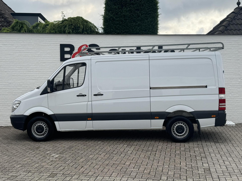 Mercedes-Benz Sprinter-213 2.2 CDI 366 DC 2x Schuifdeur Airco Imperiaal Treeplank Trekhaak 3 Zitplaatsen - Furgão: foto 5 Mercedes-Benz Sprinter-213 2.2 CDI 366 DC 2x Schuifdeur Airco Imperiaal Treeplank Trekhaak 3 Zitplaatsen - Furgão: foto 5