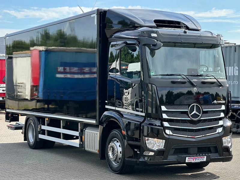 Mercedes-Benz Actros 1936 4x2 Gesloten Opbouw / Laadklep *Nieuwstaat* 58 Tkm! - Camião furgão: foto 2 Mercedes-Benz Actros 1936 4x2 Gesloten Opbouw / Laadklep *Nieuwstaat* 58 Tkm! - Camião furgão: foto 2