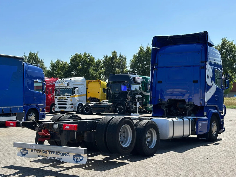 Scania R580 V8 6X2 Chassis WB 4.70mtr Retarder Topline Euro 6 - Camião chassi: foto 3 Scania R580 V8 6X2 Chassis WB 4.70mtr Retarder Topline Euro 6 - Camião chassi: foto 3
