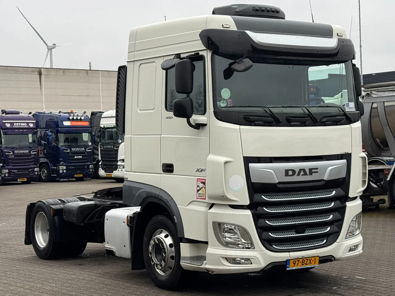 DAF XF 450 Space Cab Euro 6 - Tractor: foto 2 DAF XF 450 Space Cab Euro 6 - Tractor: foto 2