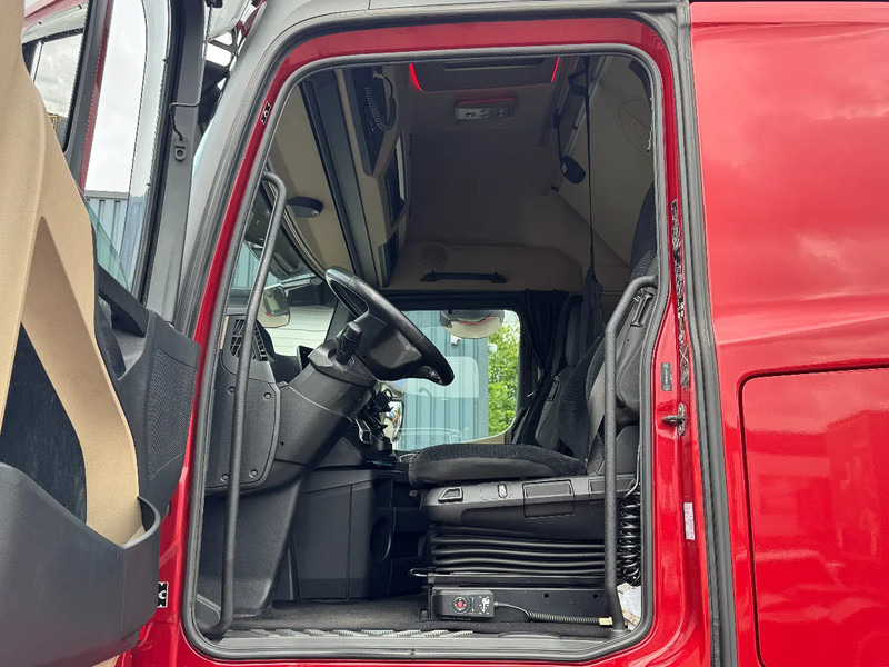 Tractor Mercedes-Benz Actros 2148 Giga Space Full Spoiler: foto 13
