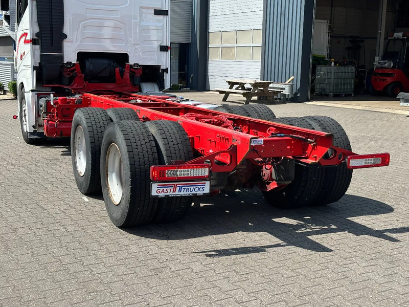 Volvo FH 16.750 6x4 Globe XL Chassis Retarder 4.30 Wb Full Air - Camião chassi: foto 5 Volvo FH 16.750 6x4 Globe XL Chassis Retarder 4.30 Wb Full Air - Camião chassi: foto 5