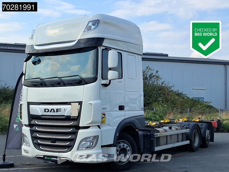 DAF XF 480 6X2 BDF 2xTanks Lift+lenkasche Automatic Retarder ACC Euro 6 - Camião transportador de contêineres/ Caixa móvel: foto 1 DAF XF 480 6X2 BDF 2xTanks Lift+lenkasche Automatic Retarder ACC Euro 6 - Camião transportador de contêineres/ Caixa móvel: foto 1