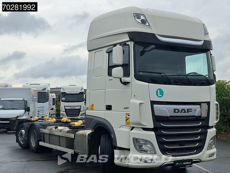 DAF XF 480 6X2 BDF 2xTanks Lift+lenkasche Automatic Retarder ACC Euro 6 - Camião transportador de contêineres/ Caixa móvel: foto 3 DAF XF 480 6X2 BDF 2xTanks Lift+lenkasche Automatic Retarder ACC Euro 6 - Camião transportador de contêineres/ Caixa móvel: foto 3