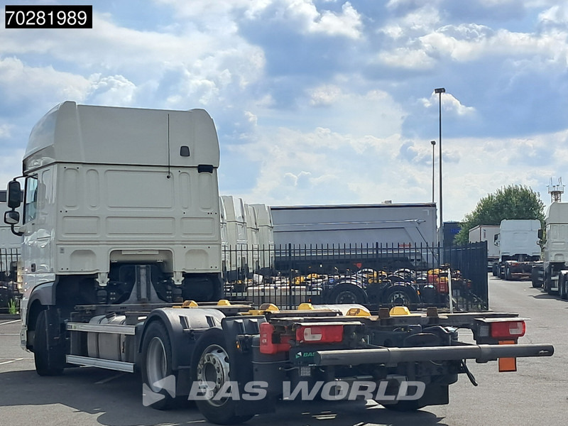 DAF XF 480 6X2 SSC BDF Retarder 2xTanks Lift+Lenkachse ACC Euro 6 - Camião transportador de contêineres/ Caixa móvel: foto 2 DAF XF 480 6X2 SSC BDF Retarder 2xTanks Lift+Lenkachse ACC Euro 6 - Camião transportador de contêineres/ Caixa móvel: foto 2