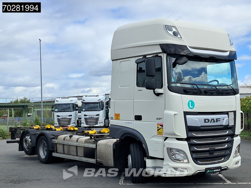 DAF XF 480 6X2 SSC Retarder 2xTanks Lift/Steering ACC Euro 6 - Camião transportador de contêineres/ Caixa móvel: foto 3 DAF XF 480 6X2 SSC Retarder 2xTanks Lift/Steering ACC Euro 6 - Camião transportador de contêineres/ Caixa móvel: foto 3