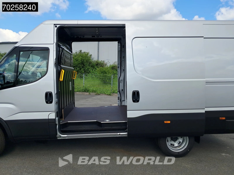 Iveco Daily 35C21 3.0L Automatik 2x Seitentür ACC LED Kamera L2 12m3 A/C - Furgão: foto 3 Iveco Daily 35C21 3.0L Automatik 2x Seitentür ACC LED Kamera L2 12m3 A/C - Furgão: foto 3