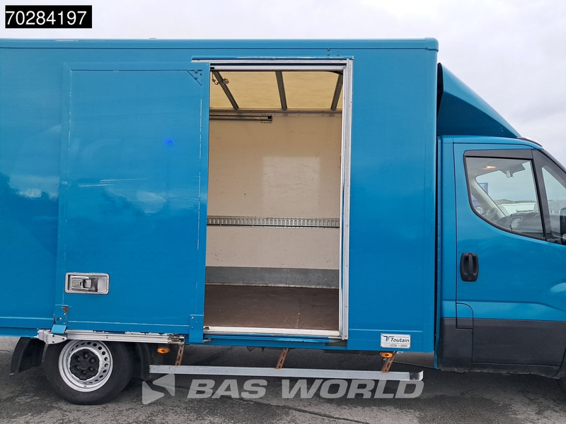 Iveco Daily 35S14 Automatik Seitentür Koffer LED Klima Tempomat Euro6 20m3 A/C Cruise control - Carrinha de contentor: foto 3 Iveco Daily 35S14 Automatik Seitentür Koffer LED Klima Tempomat Euro6 20m3 A/C Cruise control - Carrinha de contentor: foto 3