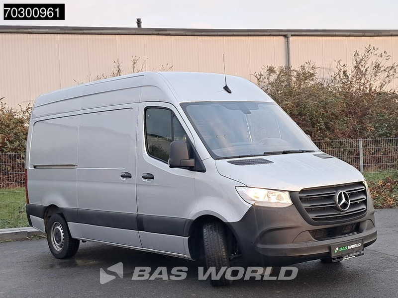 Mercedes-Benz Sprinter 315 CDI Automatik L2H2 150PS Klima Kamera Parkensensoren MBUX CarPlay Euro6 L2 A/C - Furgão compacto: foto 2 Mercedes-Benz Sprinter 315 CDI Automatik L2H2 150PS Klima Kamera Parkensensoren MBUX CarPlay Euro6 L2 A/C - Furgão compacto: foto 2