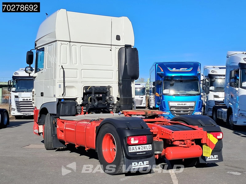 DAF XF 530 4X2 SSC Retarder 2x Tanks Standklima ACC - Tractor: foto 2 DAF XF 530 4X2 SSC Retarder 2x Tanks Standklima ACC - Tractor: foto 2