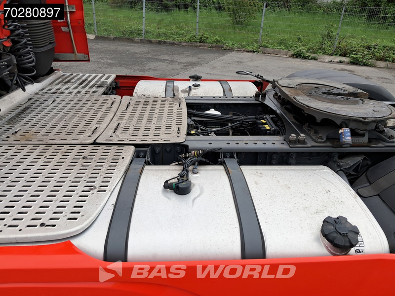 Tractor DAF XF 530 4X2 SSC Retarder 2x Tanks Standklima Navi ACC LED: foto 15