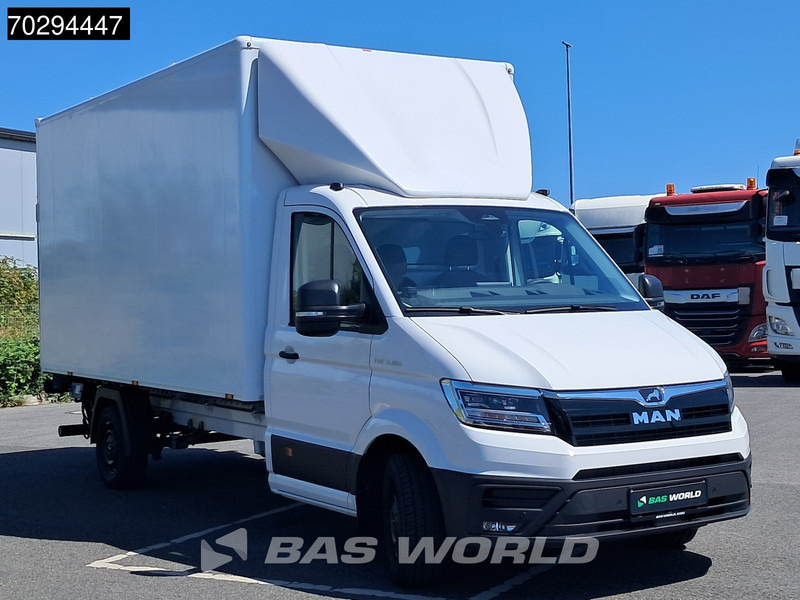 Volkswagen Crafter 177pk Neu! Automatik 2025 Facelift Koffer Ladebordwand Navi Klima Tempomat LED Euro6 21m3 A/C Cruise control - Carrinha de contentor: foto 5 Volkswagen Crafter 177pk Neu! Automatik 2025 Facelift Koffer Ladebordwand Navi Klima Tempomat LED Euro6 21m3 A/C Cruise control - Carrinha de contentor: foto 5