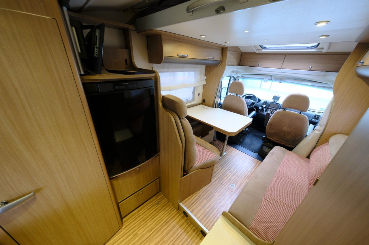 Autocaravana perfilada Adria Matrix Axess M 590 SG/Automatik/Hubbett/TOP: foto 7