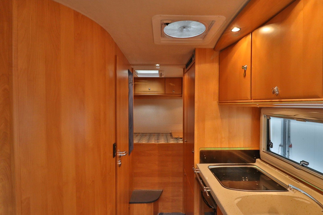 Autocaravana capucine novo Concorde A 770 G/Festbett/Garage/Klima/Solar/Markise: foto 14