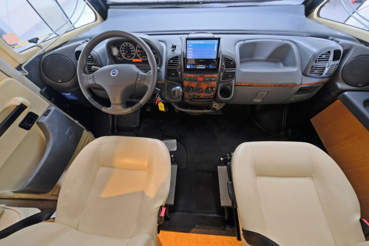 Dethleffs Esprit I 7870/Festbett+Hubbett/2xKlima/Solar - Autocaravana integral: foto 5 Dethleffs Esprit I 7870/Festbett+Hubbett/2xKlima/Solar - Autocaravana integral: foto 5